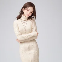 重心移動や体の傾きを取り入れた自然な立ちポーズの作例