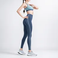 「脚・手足の長さ」カテゴリの作例画像（03）